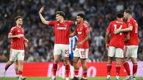 Porto v Nottingham Forest 