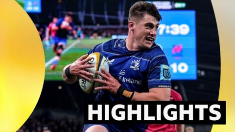 Dan Sheehan scores a try
