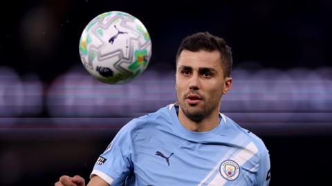 Rodri in action for Manchester City