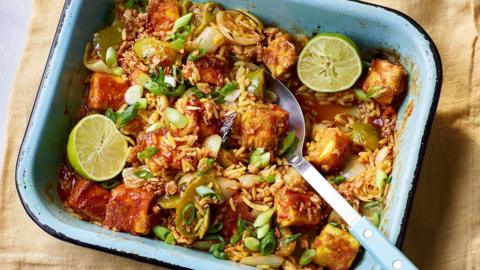 Chilli Paneer tray bake