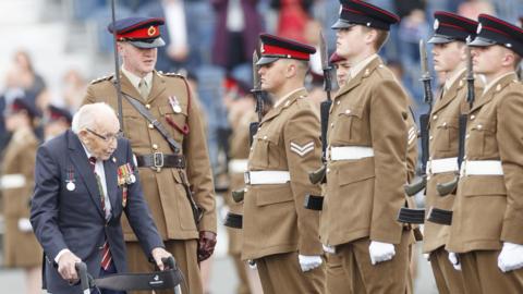 Captain Sir Tom Moore inspecting junior soldiers at Harrogate's Army Foundation College