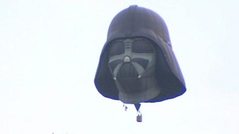 Darth Vader balloon