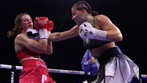 Sandy Ryan punches Terri Harper