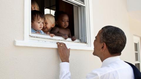 President Obama smiles at children in Maryland