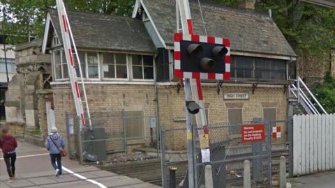 Level crossing Lincoln High Street