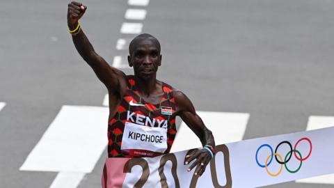 Kenya's Eliud Kipchoge crossing the line to win the 2020 Olympic marathon