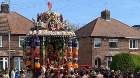 Temple festival returns with 21ft tall chariot