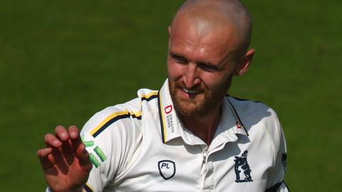 Warwickshire fast bowler Oliver Hannon-Dalby