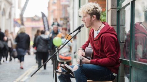 Busker