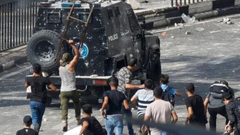 Palestinians chase police vehicle in Nablus (20/09/22)