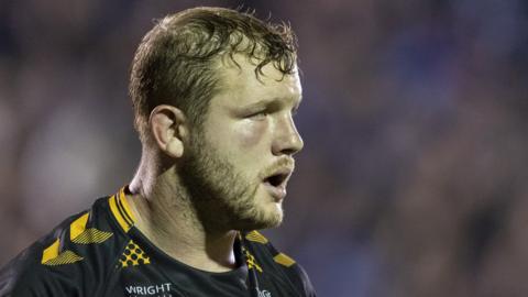 Former Wasps captain Joe Launchbury has signed to play for Harlequins next season.