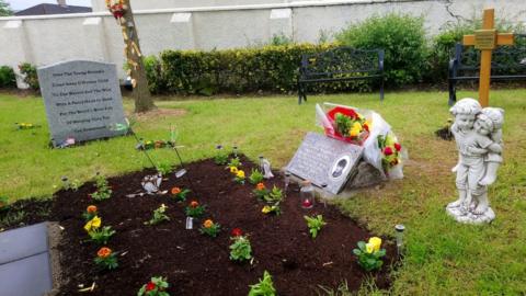 garden of remembrance in Derry