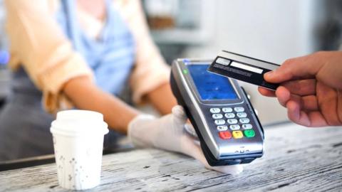 Contactless card transaction