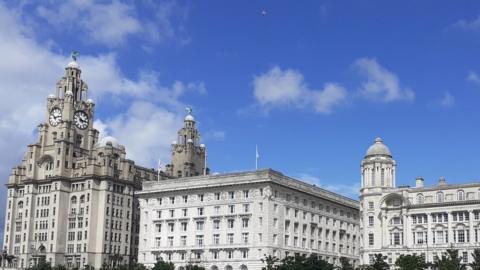 liverpool pier head