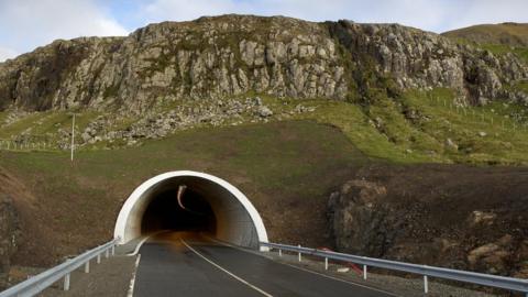 Faroes tunnel
