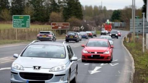 Plans to create a dual carriageway on the A47 between Wansford and Sutton have been approved