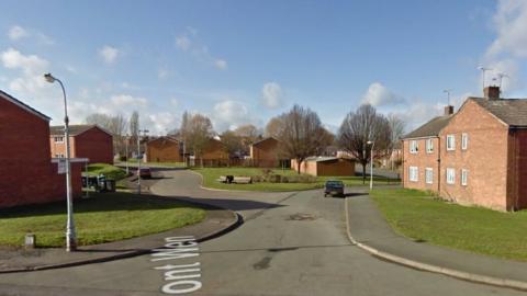 Pont Wen yn ardal Whitegate, Wrecsam