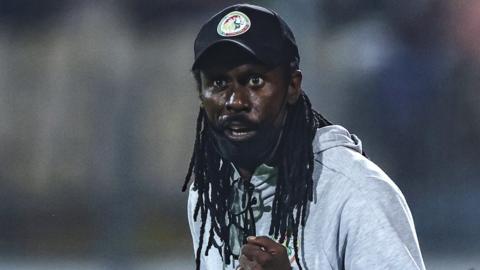 Aliou Cisse on the sidelines
