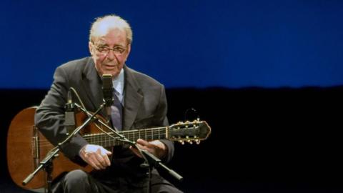 Brazilian musician Joao Gilberto, 77, performs in 2008