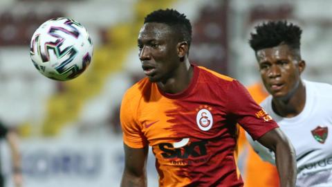 Nigeria's Peter Etebo in action for Turkish club Galatasaray