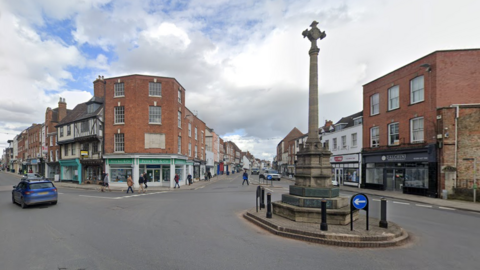 Cross Roundabout, Tewkesbury