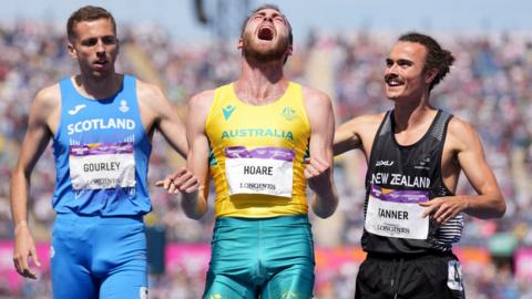 Oliver Hoare celebrates his 1500m gold