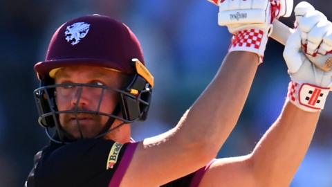 Somerset batter James Hildreth