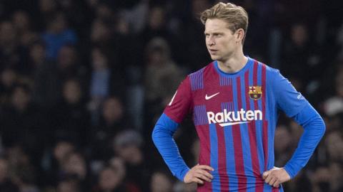 Frenkie de Jong playing for Barcelona