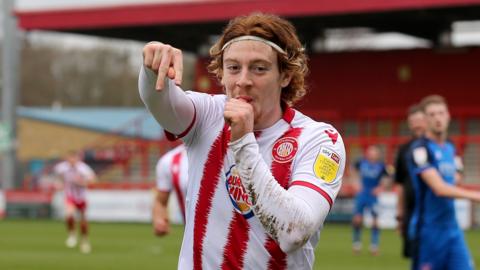 Arthur Read celebrates his goal