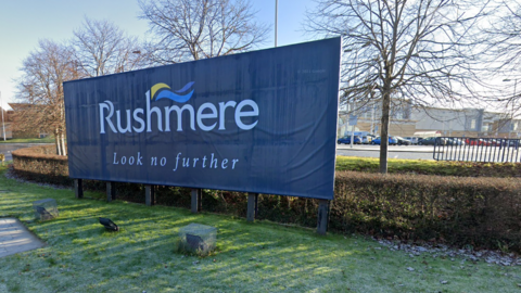 Rushmere sign.