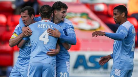 Notts County players celebrate Jake Reeves' goal