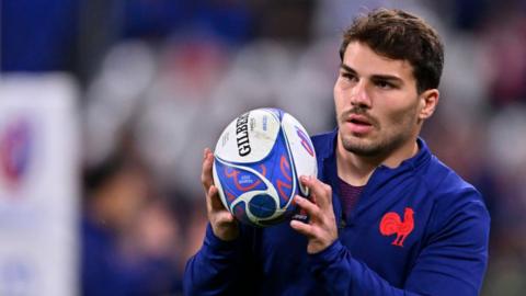 Antoine Dupont playing for France