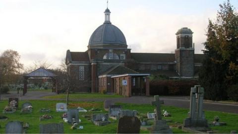 Reading cemetery and crematorium