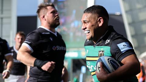 Sam Matavesi goes over for a try for Northampton Saints