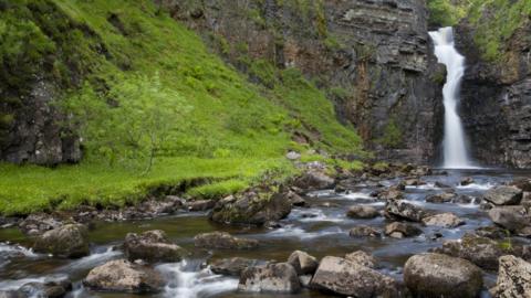 Lealt Falls