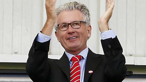 Nigel Travis