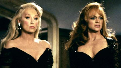 Meryl Streep and Goldie Hawn in Death Becomes Her