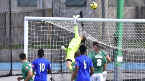 Guernsey FC v Ashford Town