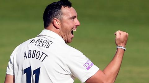 Kyle Abbott in action for Hampshire