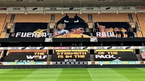 Supporters pay for Molineux message for Raul Jimenez as he recovers from a fractured skull.