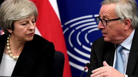 theresa may and jean-claude juncker