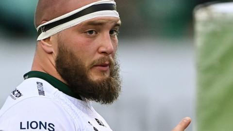 London Irish prop Ollie Hoskins