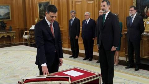 Pedro Sanchez is sworn in as prime minister of Spain