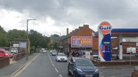 Summer Lane, Barnsley