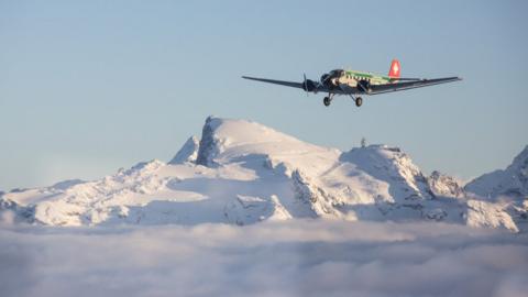 A Junker JU-52 HB-HOT in flight