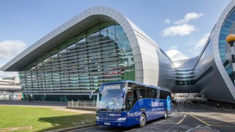 Dublin airport with Dublin Express coach