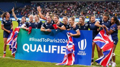 Great Britain's women's rugby sevens team celebrate qualifying for the Paris 2024 Olympics.