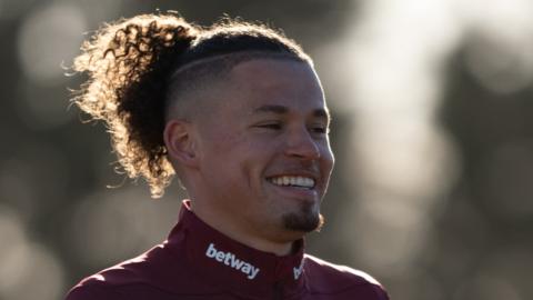 England midfielder Kalvin Phillips