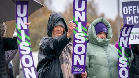 Striking school workers 1Nov