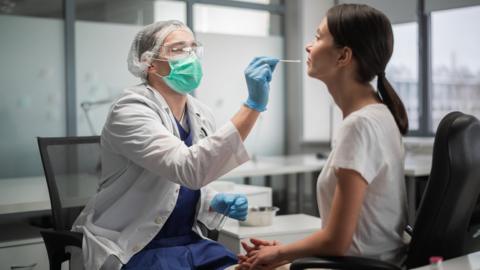 Patient having a PCR test